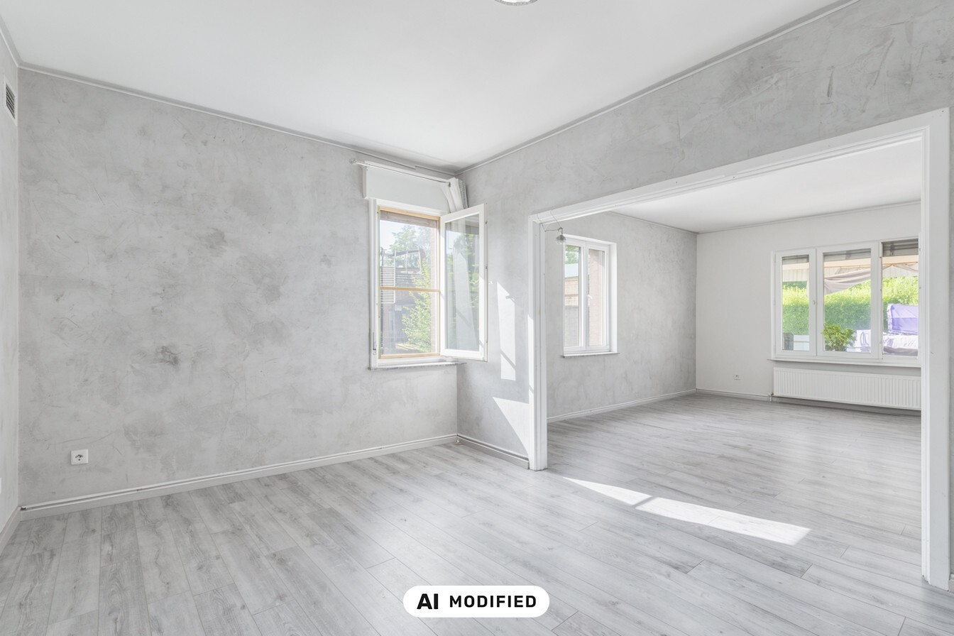 Voormalige hofstede met stallingen op perceel van 3016 m² dicht bij het centrum van Sint-Niklaas