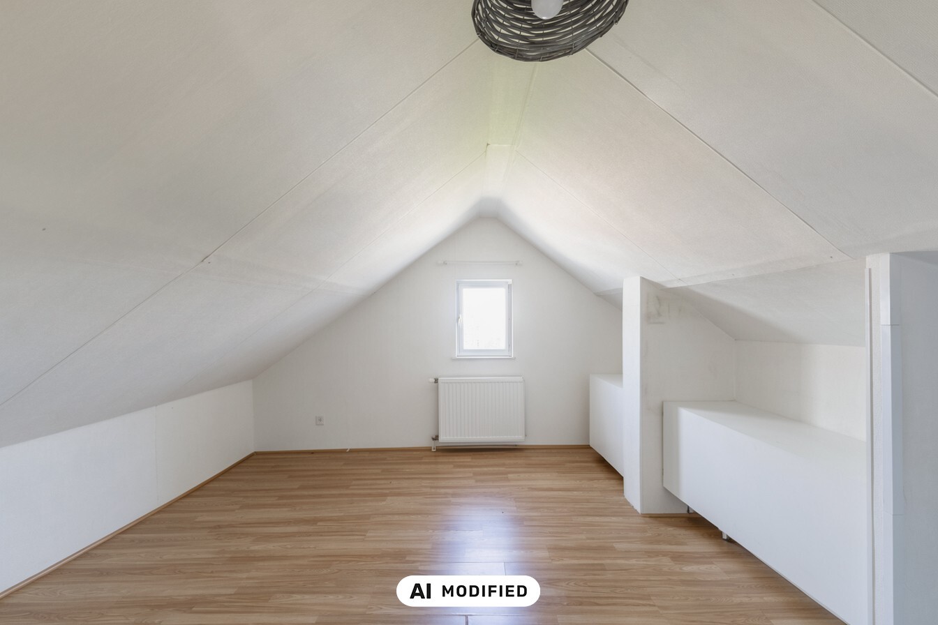 Voormalige hofstede met stallingen op perceel van 3016 m² dicht bij het centrum van Sint-Niklaas