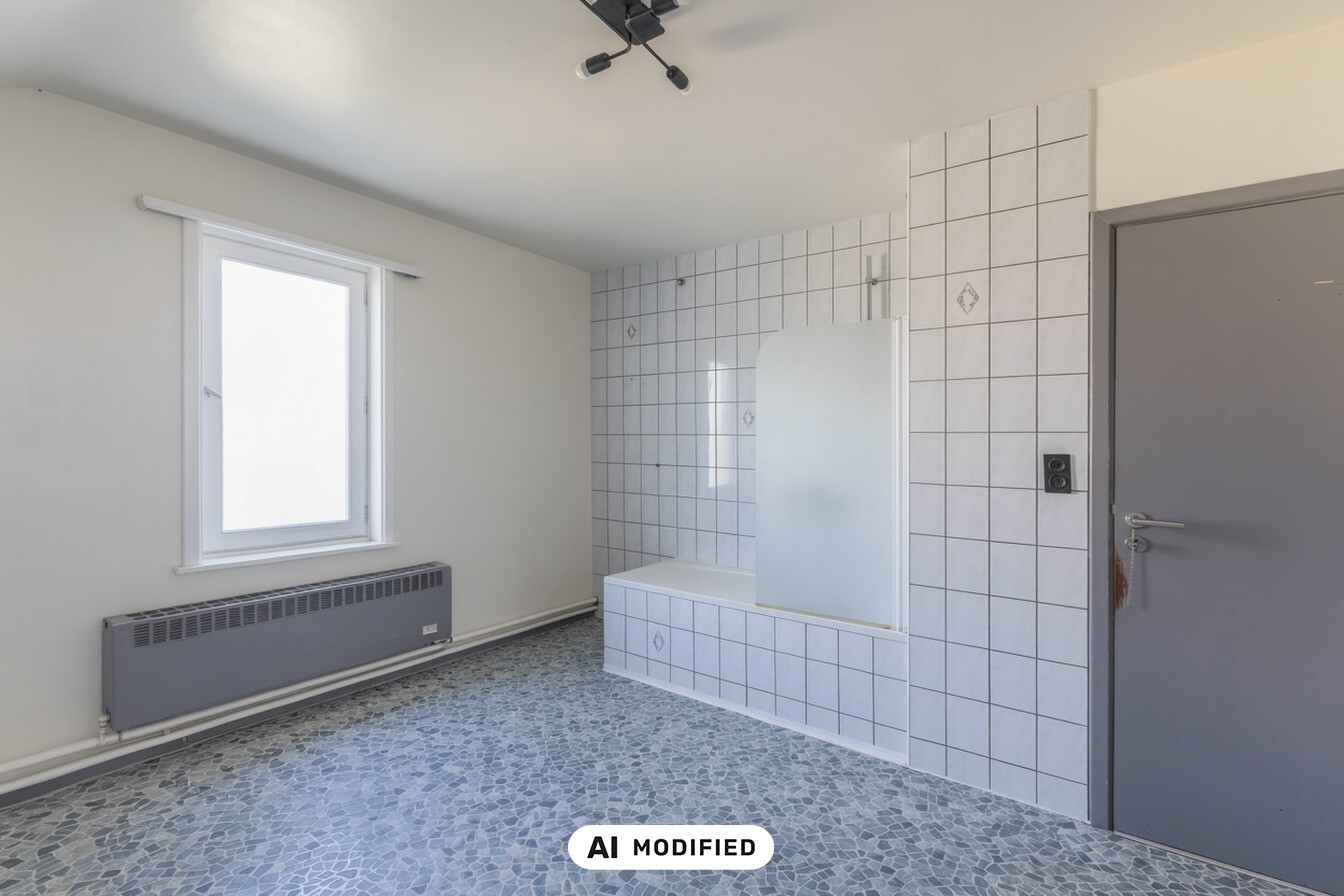 Voormalige hofstede met stallingen op perceel van 3016 m² dicht bij het centrum van Sint-Niklaas