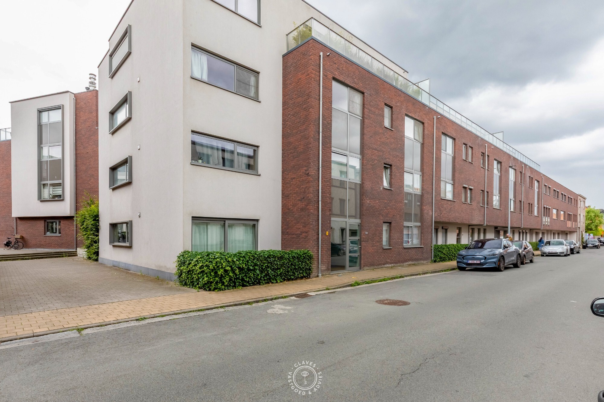 Ruim penthouse met 3 slaapkamers en 3 terrassen