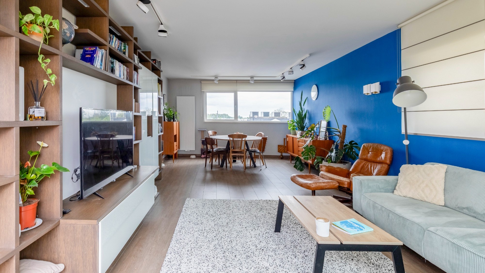 Ruim penthouse met 3 slaapkamers en 3 terrassen