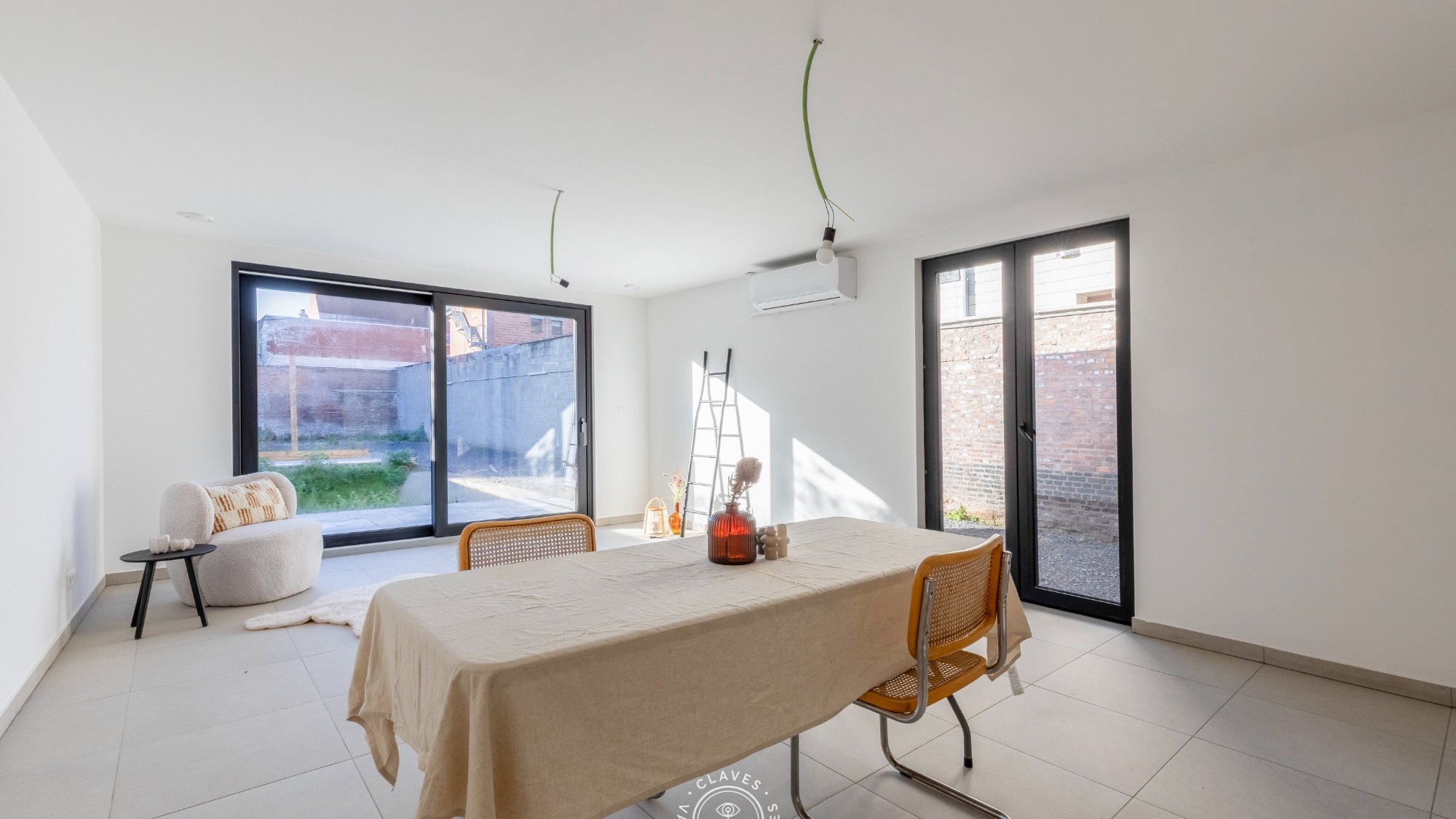 Ingrijpende energetische renovatie: gelijkvloers appartement met een zonnig terras aan 2%