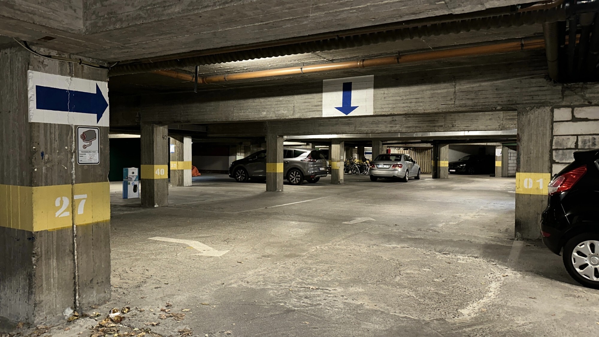 Centraal gelegen autostaanplaats