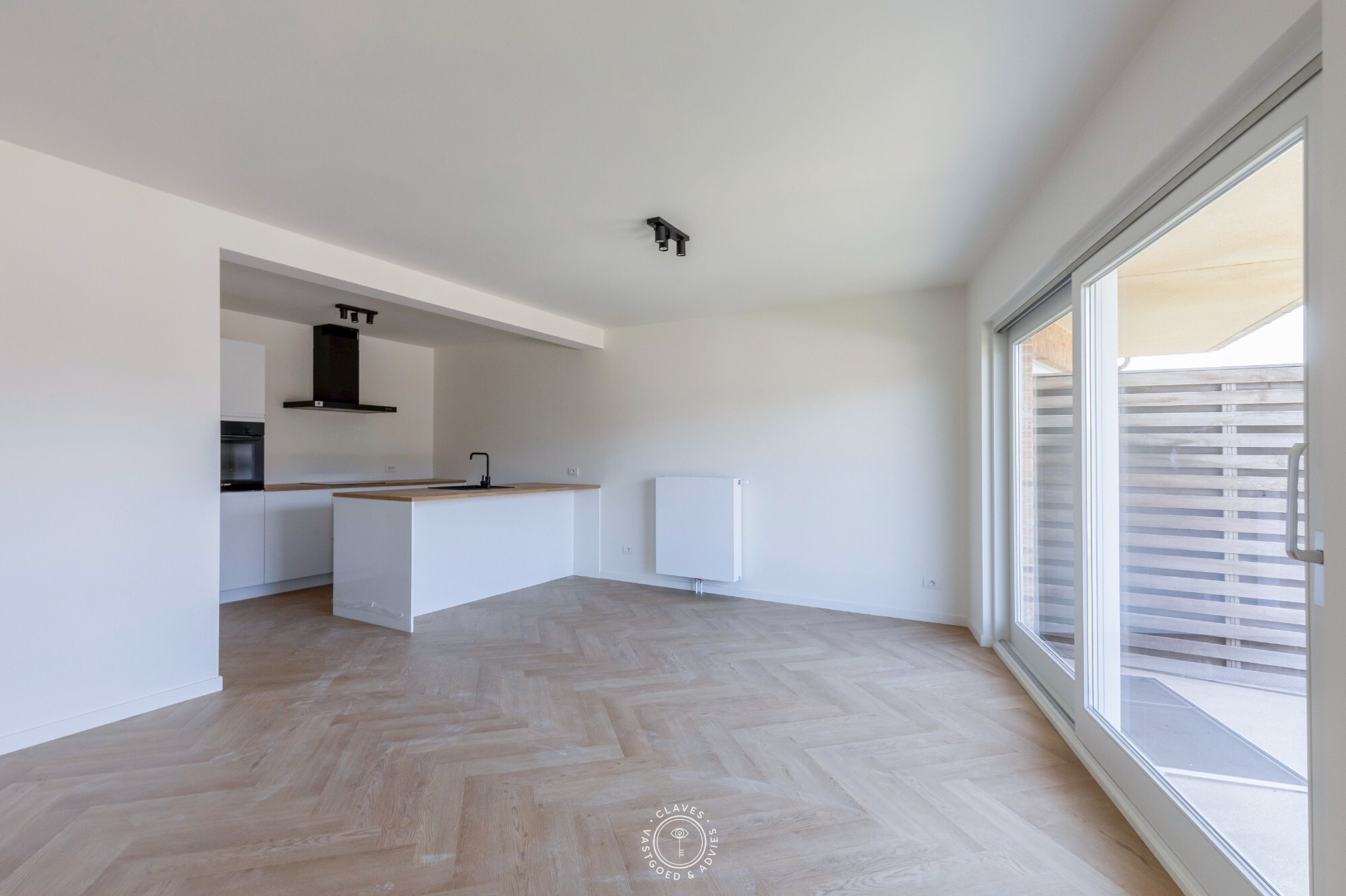 Doordacht drieslaapkamerappartement op residentiële locatie