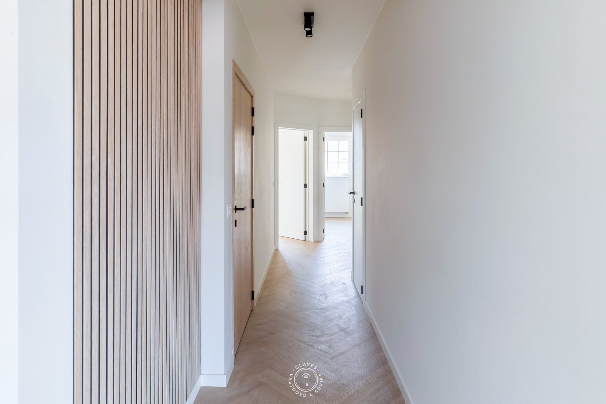 Doordacht drieslaapkamerappartement op residentiële locatie