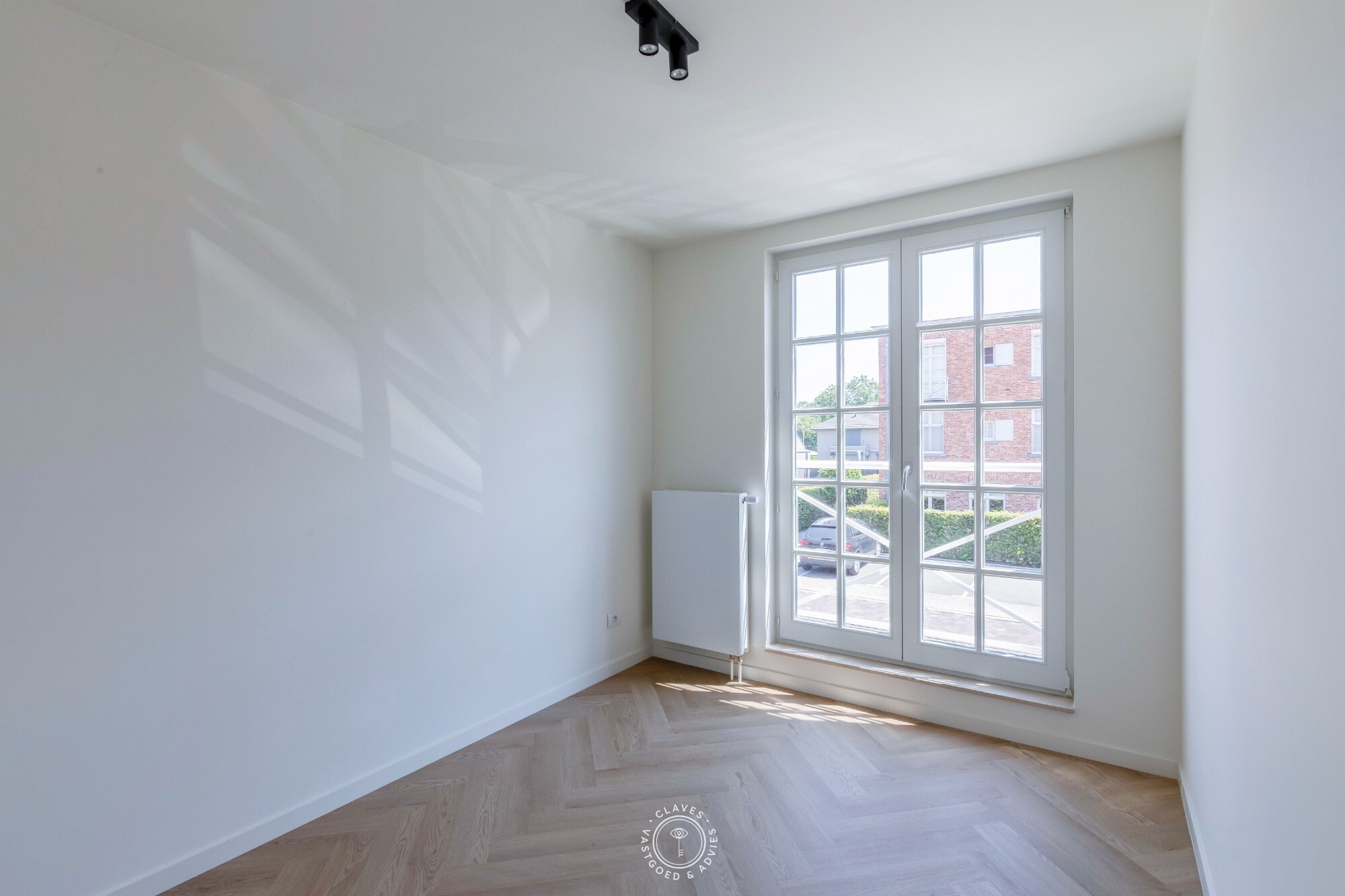 Doordacht drieslaapkamerappartement op residentiële locatie