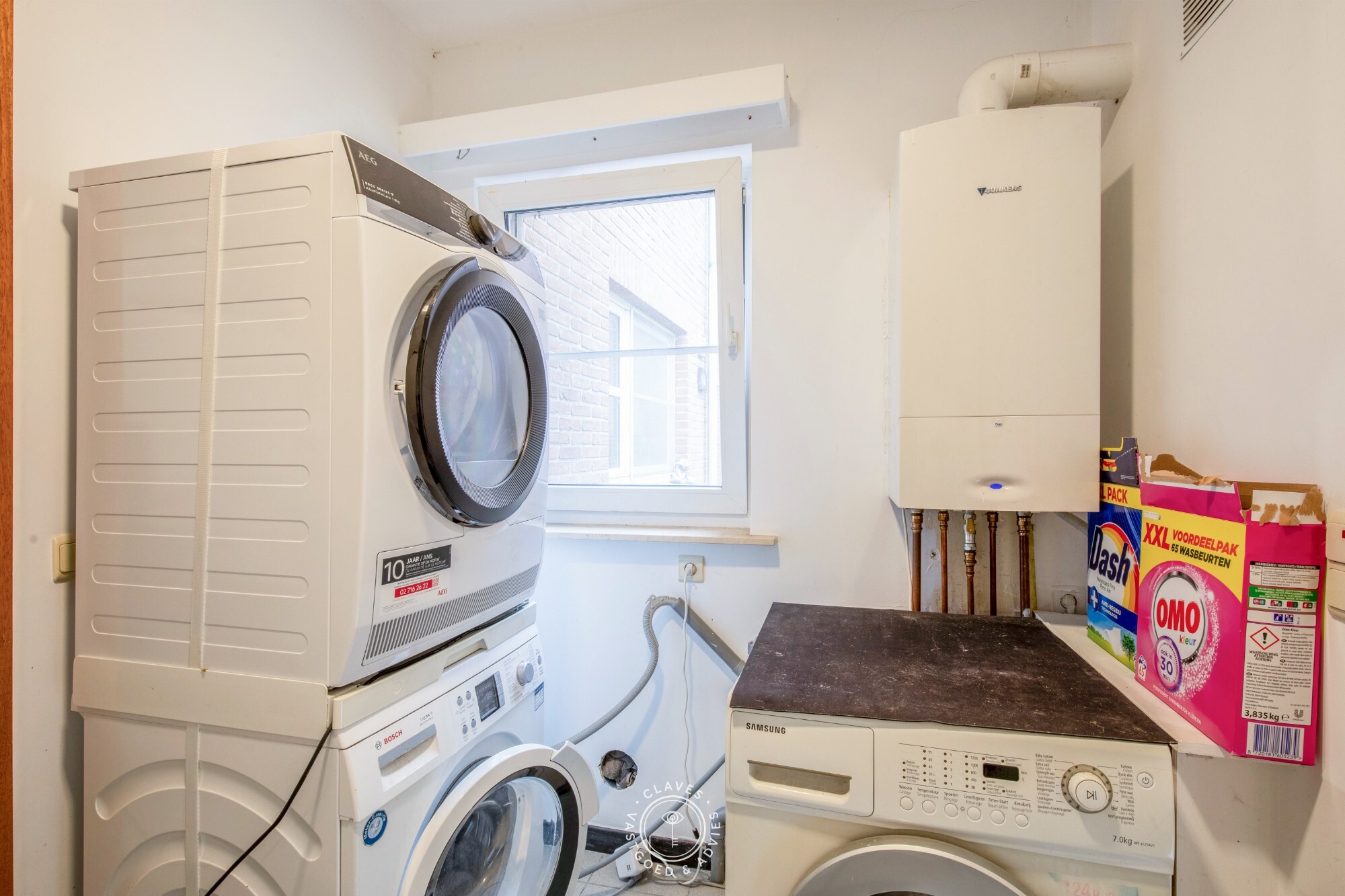 Instapklare gezinswoning met 3 slaapkamers, garage en verrassend ruime tuin in Sint-Niklaas