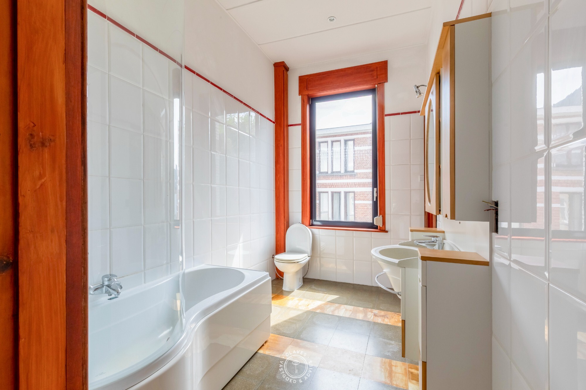 Riant herenhuis met authentieke elementen